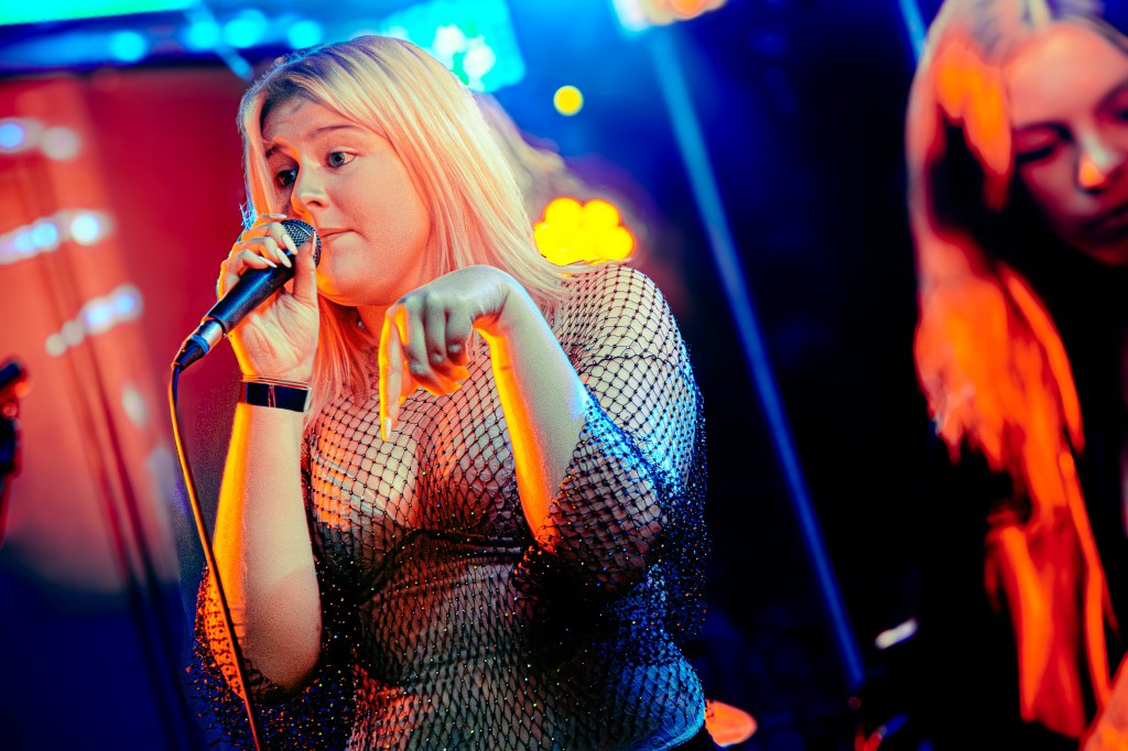 Diverted Traffic – The&nbsp;Rainbow